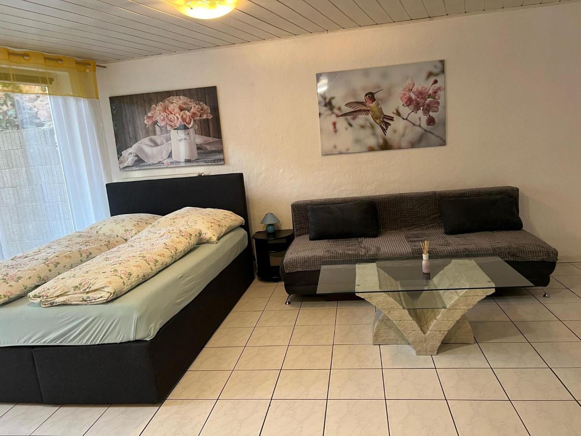 Linh'S Ferienwohnung Saarburg Esterno foto